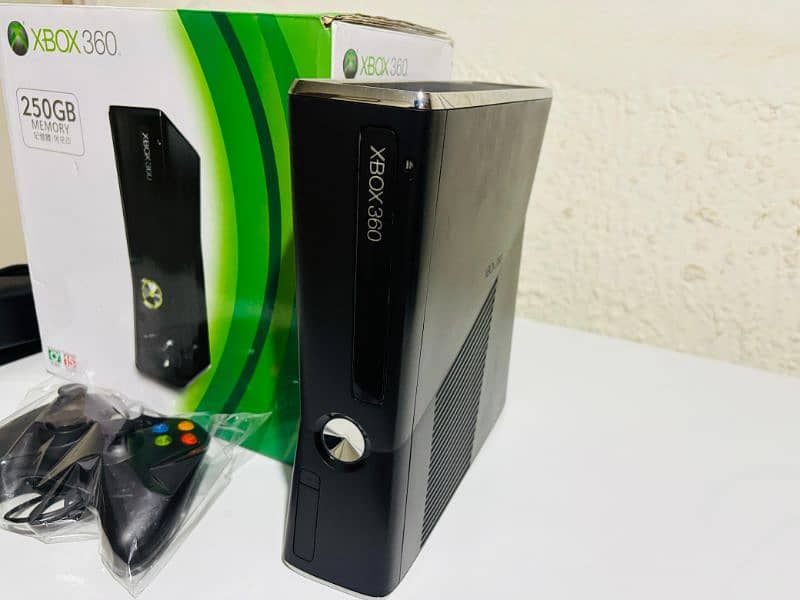 XBOX 360 new jailbreak JTAG 15 GAME ALL ASSESORIES 4