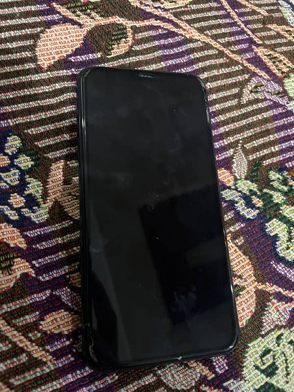 iPhone11 ProMax with BOX non pta water pack new condition FU 2