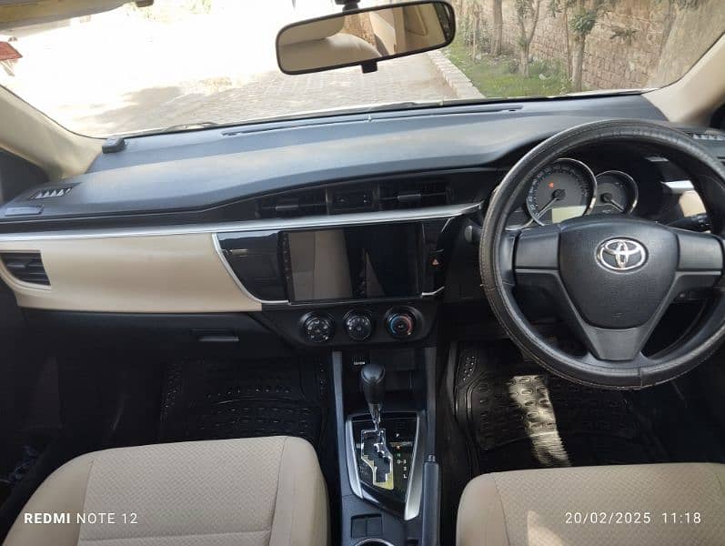 Toyota Corolla Altis 2016 14