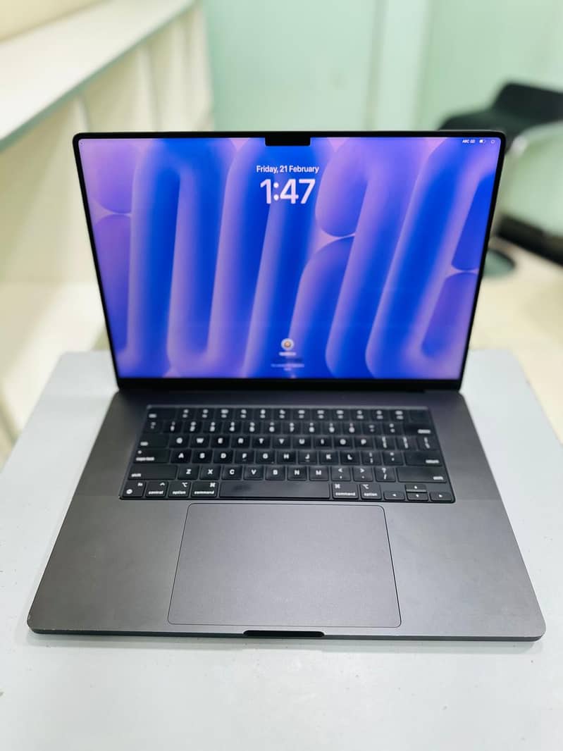 MacBook Pro 2023 16" M3 3