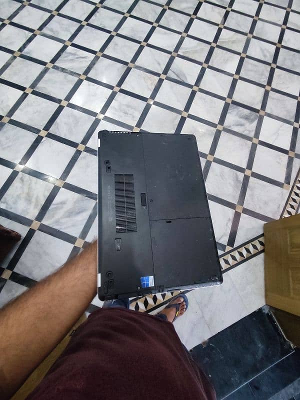 Laptop i7 HP 8GB 500GB 4th gen 2