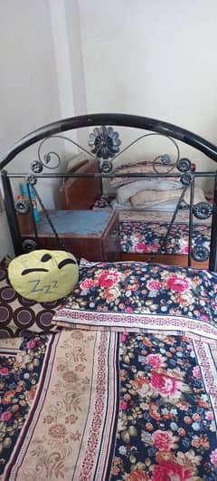 iron bed