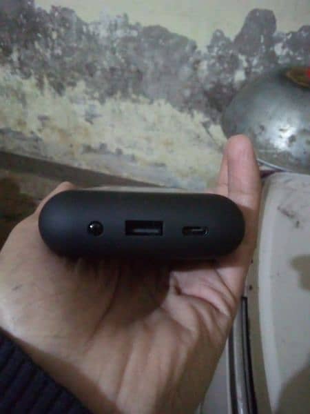 TF20 Airpods with ANC and 8000 mAh power bank with 2.8 touch screen 2