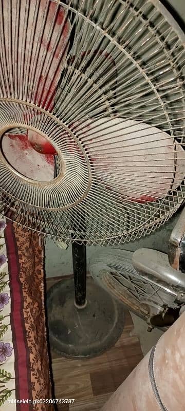 used table fan 2