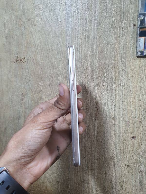 OPPO a57 64gb 6