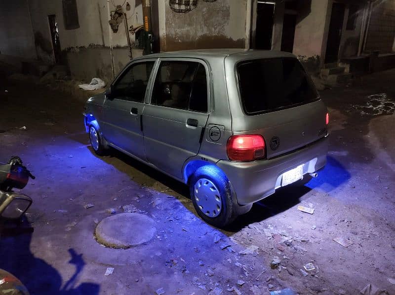 Daihatsu Cuore 2002 family used nice car 9