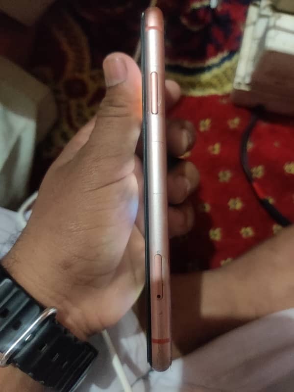 iPhone XR non pta 4