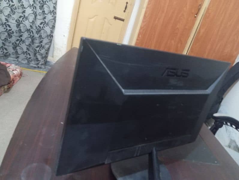 Asus LCD 24" 2