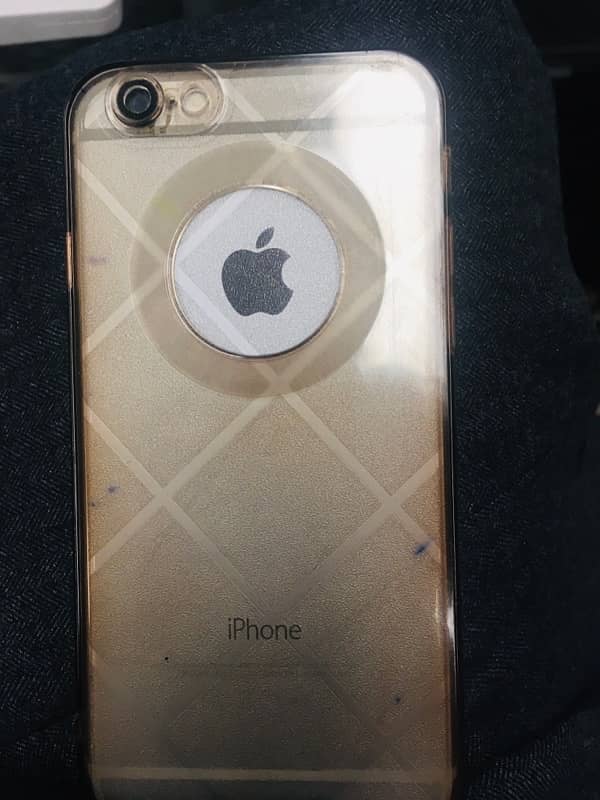 iPhone 6, 32GB, 100% Battery Health. 10/10 condition 2