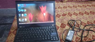 lenovo thinkpad. i5 2nd jnrtion x220