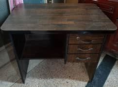 Best Quality Wooden Study/Computer Table