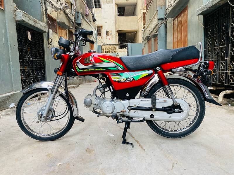 honda cd 70 2022 karachi number 2