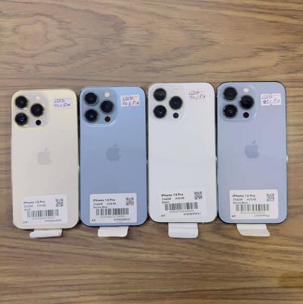 All series apple I phone available on instalment Whatsapp 3293905760 9