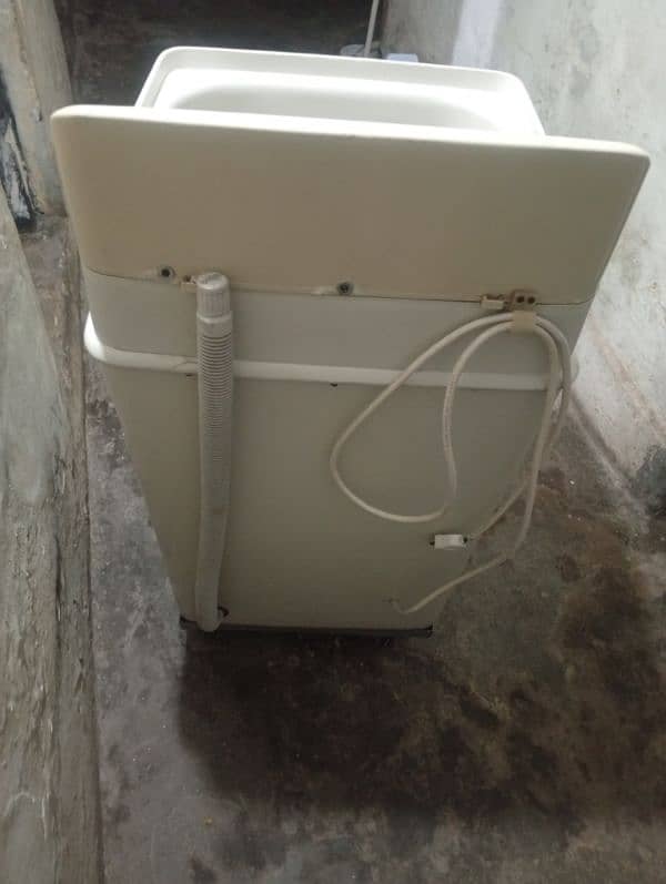 washing machine good condition 2