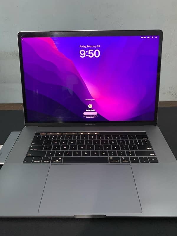 Apple Macbook Pro 2018 0