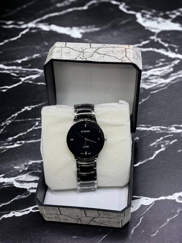 Mens classic analogue watch 0