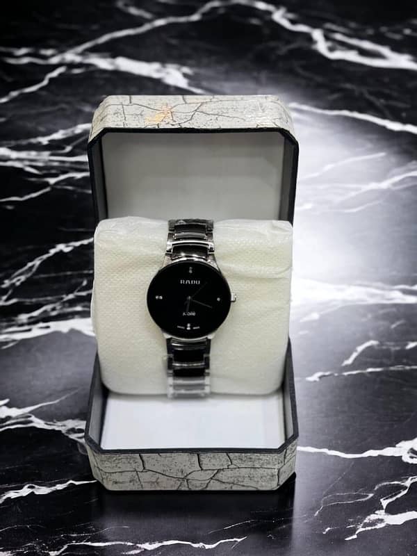 Mens classic analogue watch 2