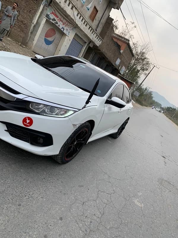 Honda Civic Oriel 2018 5