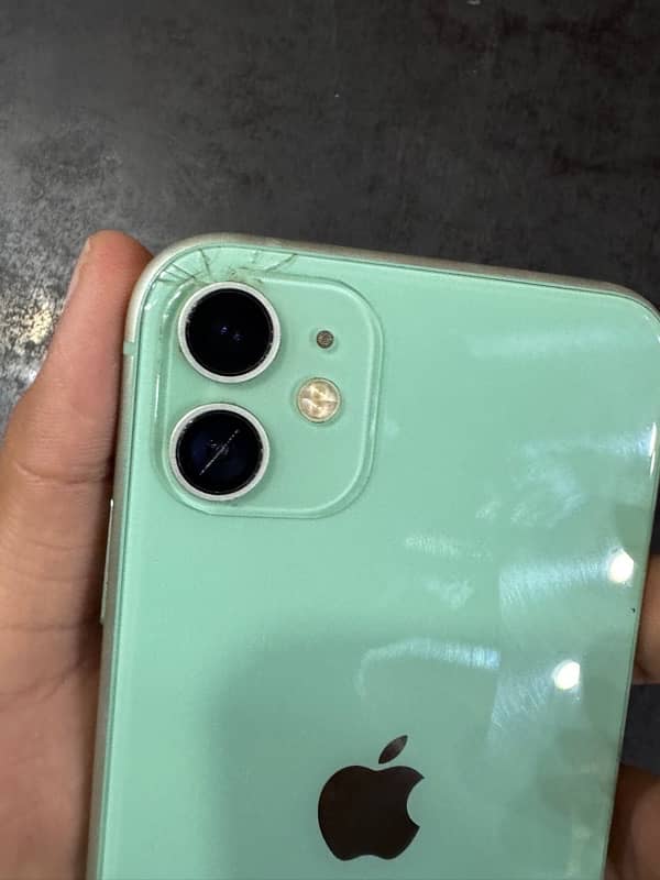 iphone 11 green colour 128gb non pta 4