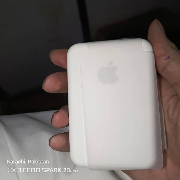 iphone wireless battery pack 5000mah 1