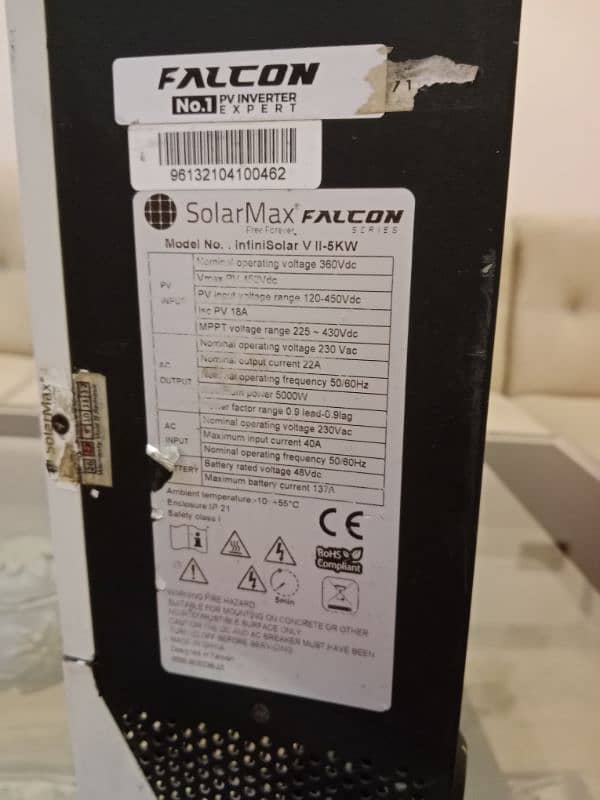 Less than1 year used Solar inverter 3