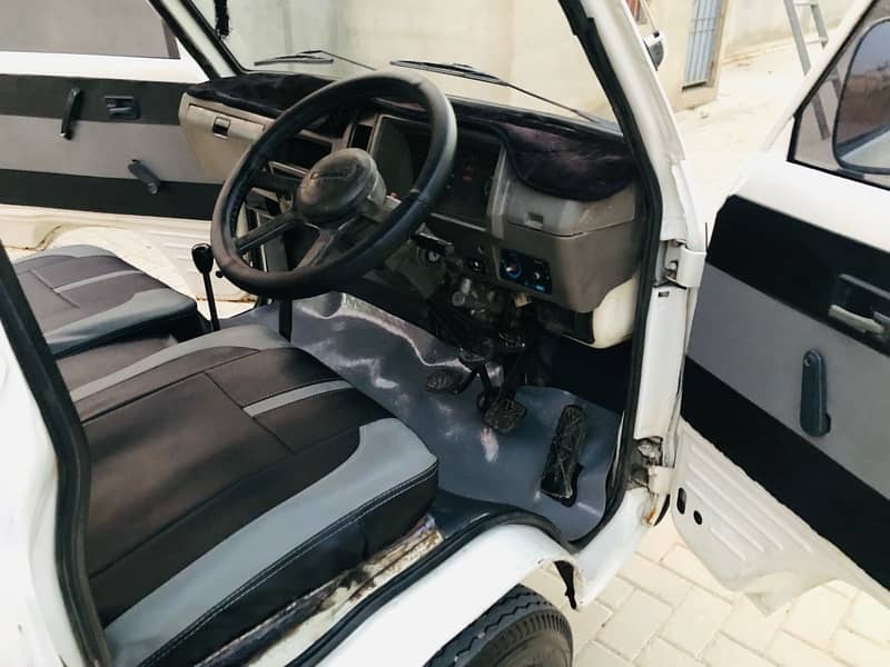 Suzuki Bolan GL CNG 2007 8