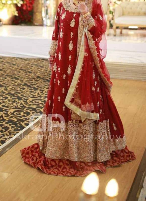 Bridal lehenga 8