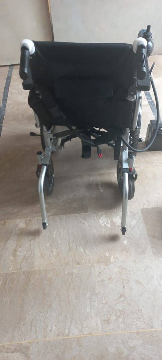 Electric Wheel Chair For Sale 3