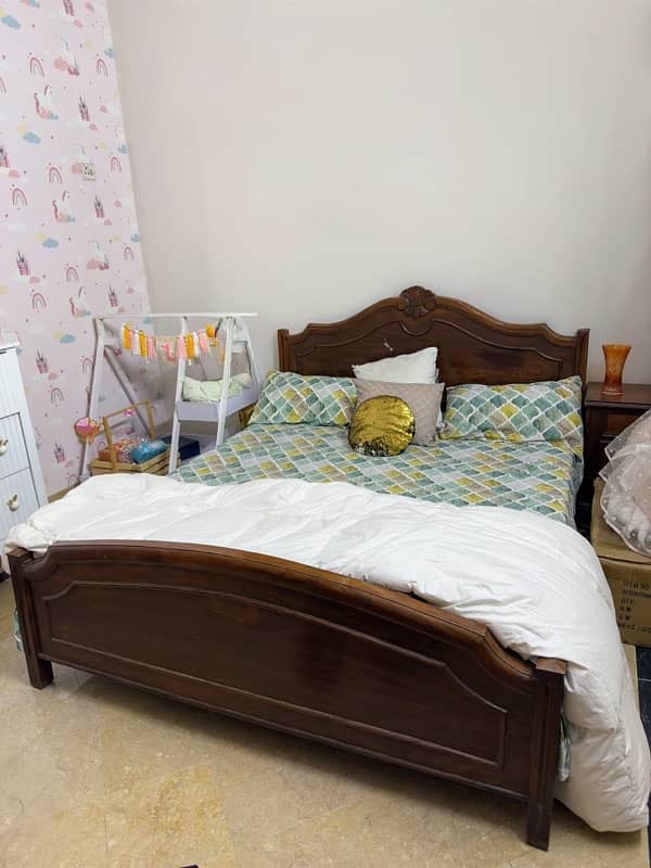 Queen Size Bed With Side Tables and Mattress 0