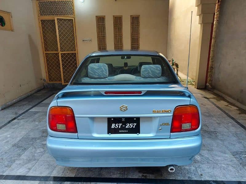 Suzuki Baleno 2003 5