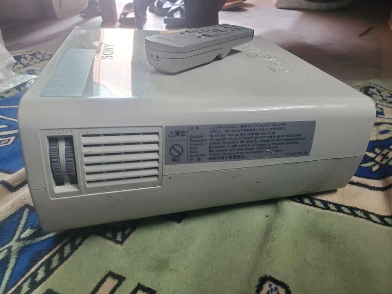 Sony Projector  Model VPL-EX145 4