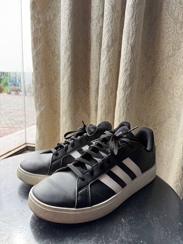 Adidas Original Black with white 1