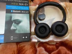 NIA Q1 Wireless Headphones