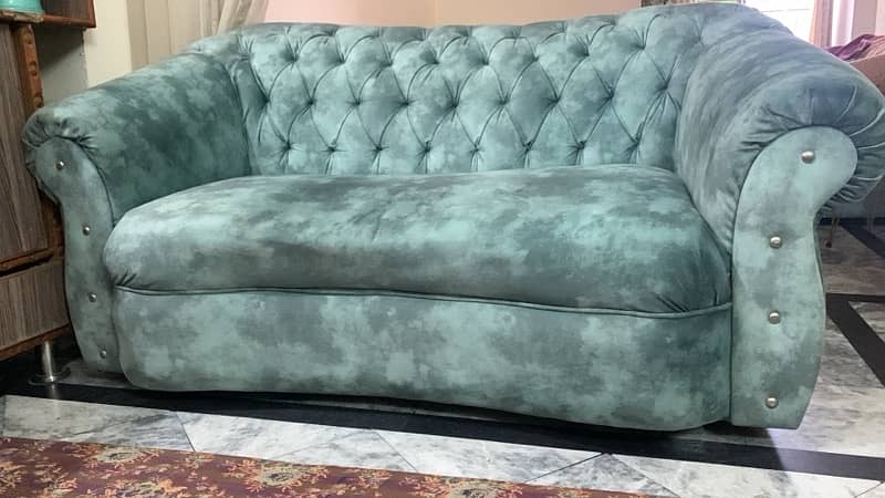 Royal quilted sofa set self printed Molty foam like brand new 1