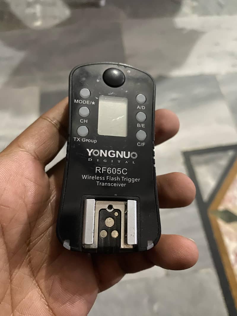 Yongnuo rf605c Flash Gun Triger 2