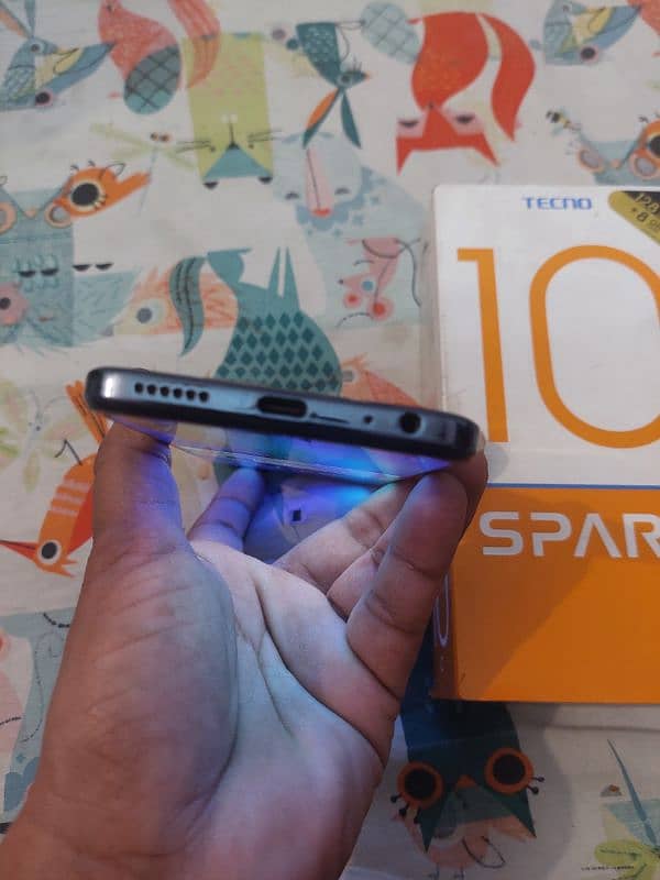 Tecno Spark 10 C 1