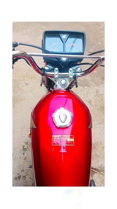 honda 125 peshhwar number da ok gada da searyous kasan rabta okai 5