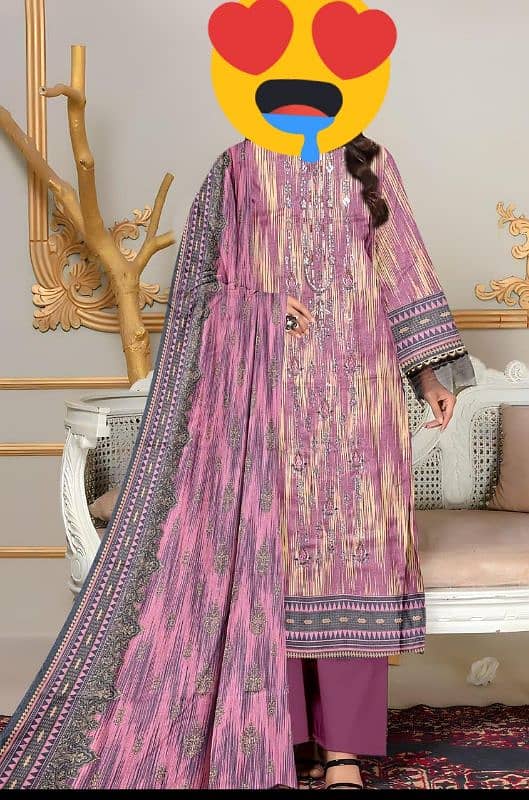 women's stunning Dhanak Embroidered suit 1