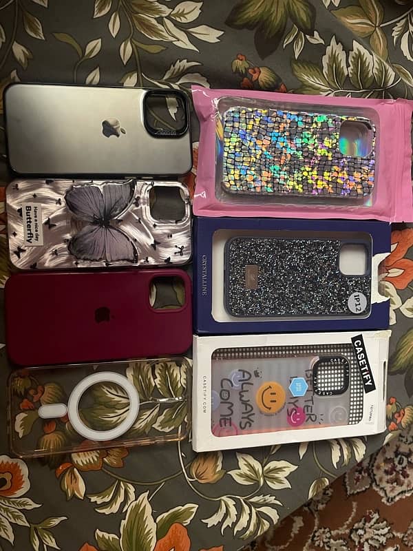 Iphone 12/12pro covers for sale 0