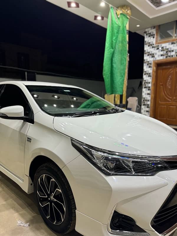 Toyota Corolla Altis 2023 4