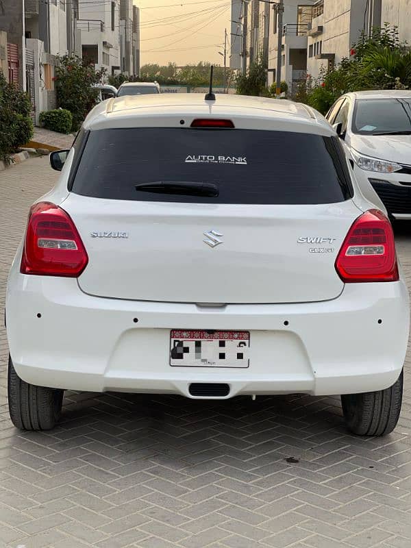 Suzuki Swift 2023 1