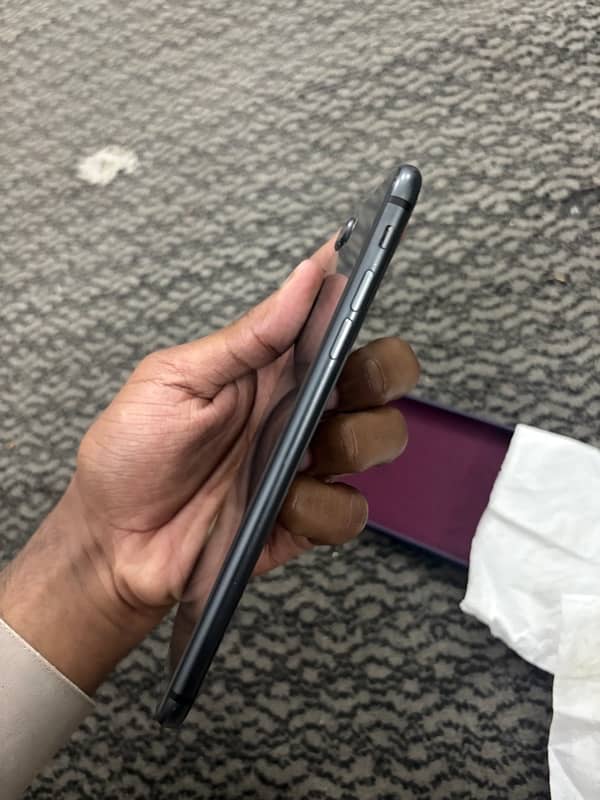 Iphone 8 plus PTA 256gb Approved 6