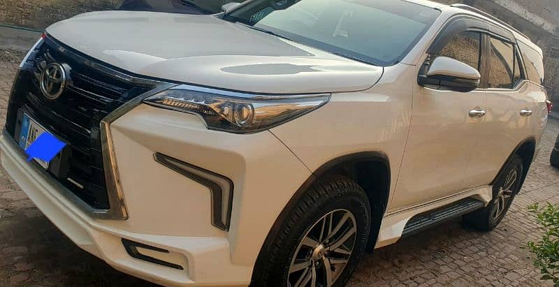 Toyota Fortuner V 2019 2