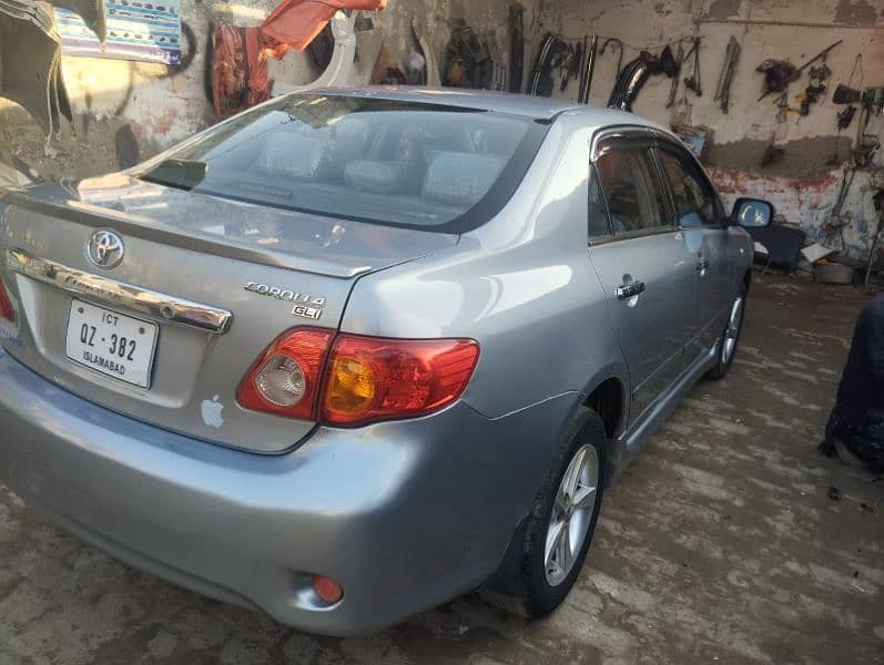 Toyota Corolla GLI 2010 4