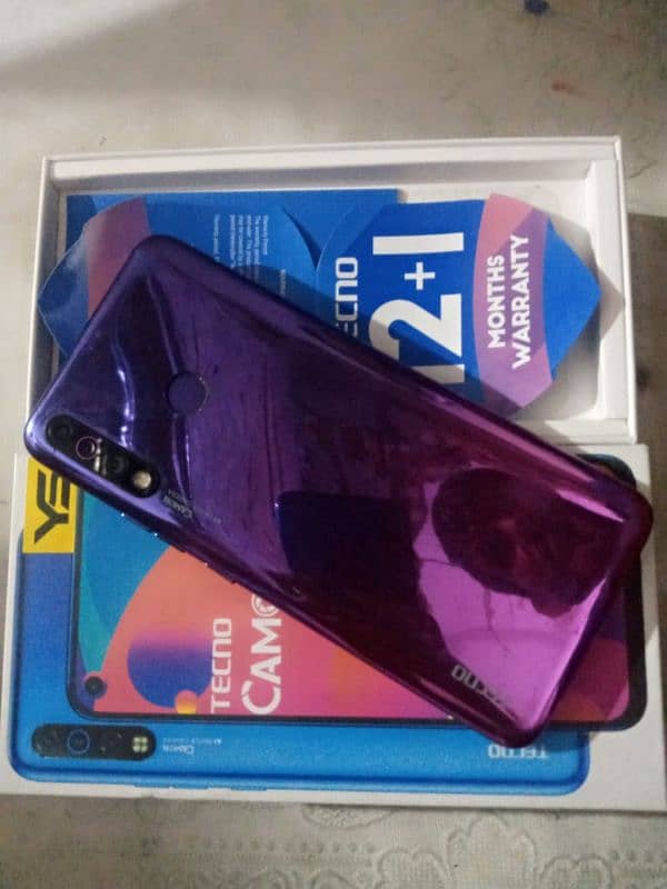 Tecno Camon 12Air   64GB. 4GBRam box charger sath all ok 0