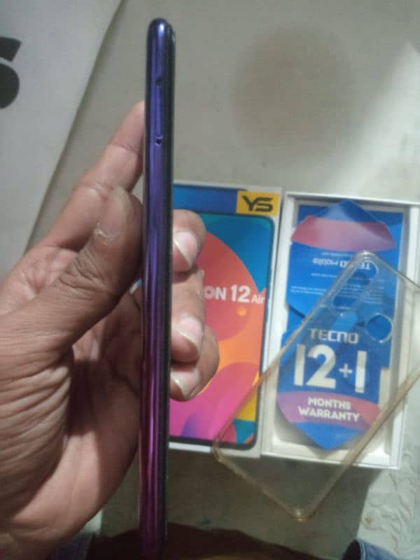 Tecno Camon 12Air   64GB. 4GBRam box charger sath all ok 1