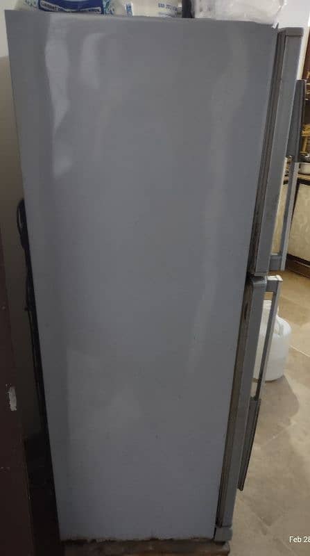 Dawlance refrigerator 2 doors 1