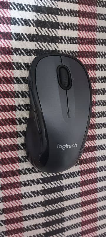 Logitech Multimedia Wireless keyboard and mouse pair 3