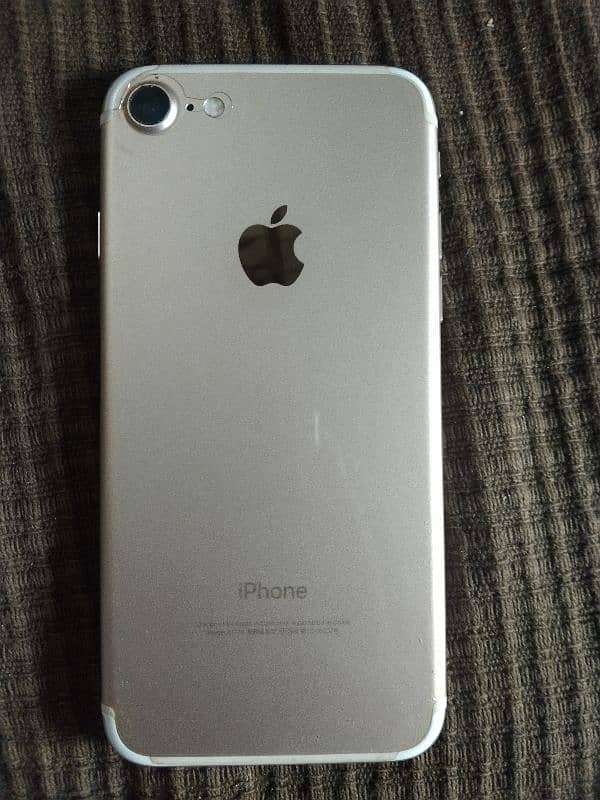 Iphone 7 Non PTA . Whatsapp number 03287366968 0