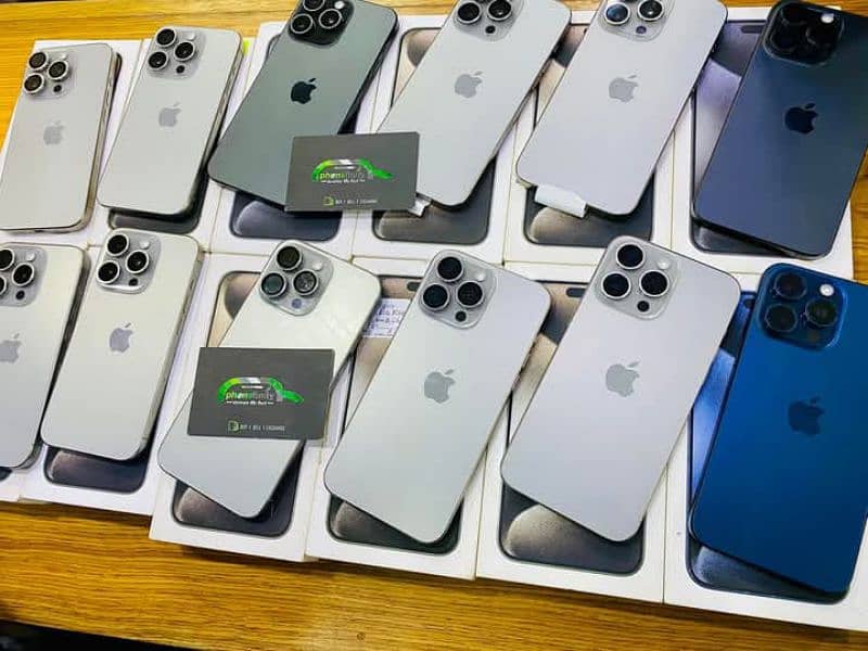 All series apple I phone available on instalment Whatsapp 3293905760 6